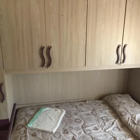 Rudy Arenaile לינה וארוחת בוקר 4*
